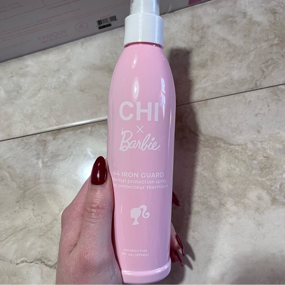CHI x Barbie Hairstyling Iron (Straightener) & 44 Iron Guard - Picture 5 of 6